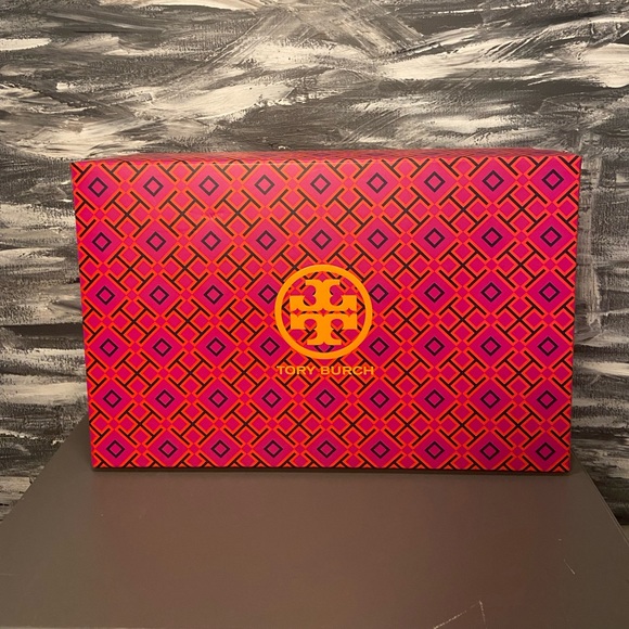 TORY BURCH empty shoe box - Picture 3 of 3